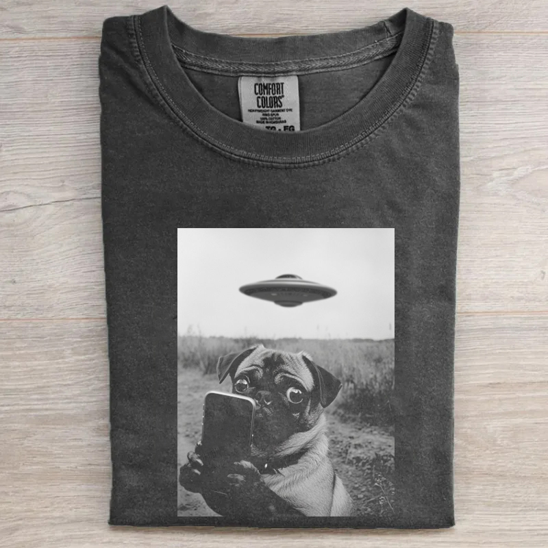 Vintage UFO Pug T-shirt