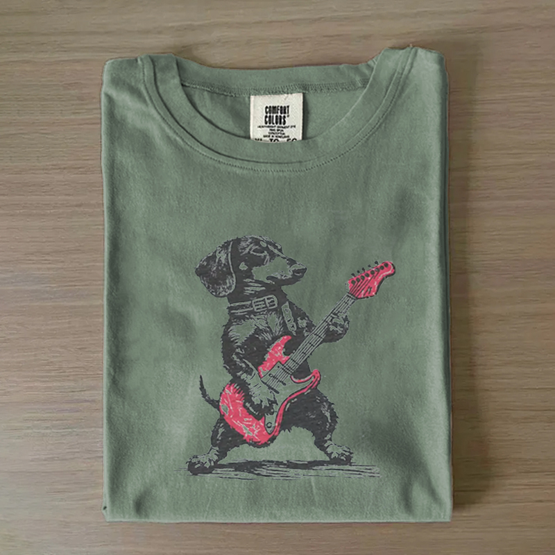 T-shirt Vintage Bassotto Weenie che suona la chitarra