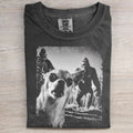Funny Chihuahua Bigfoot Selfie T-shirt